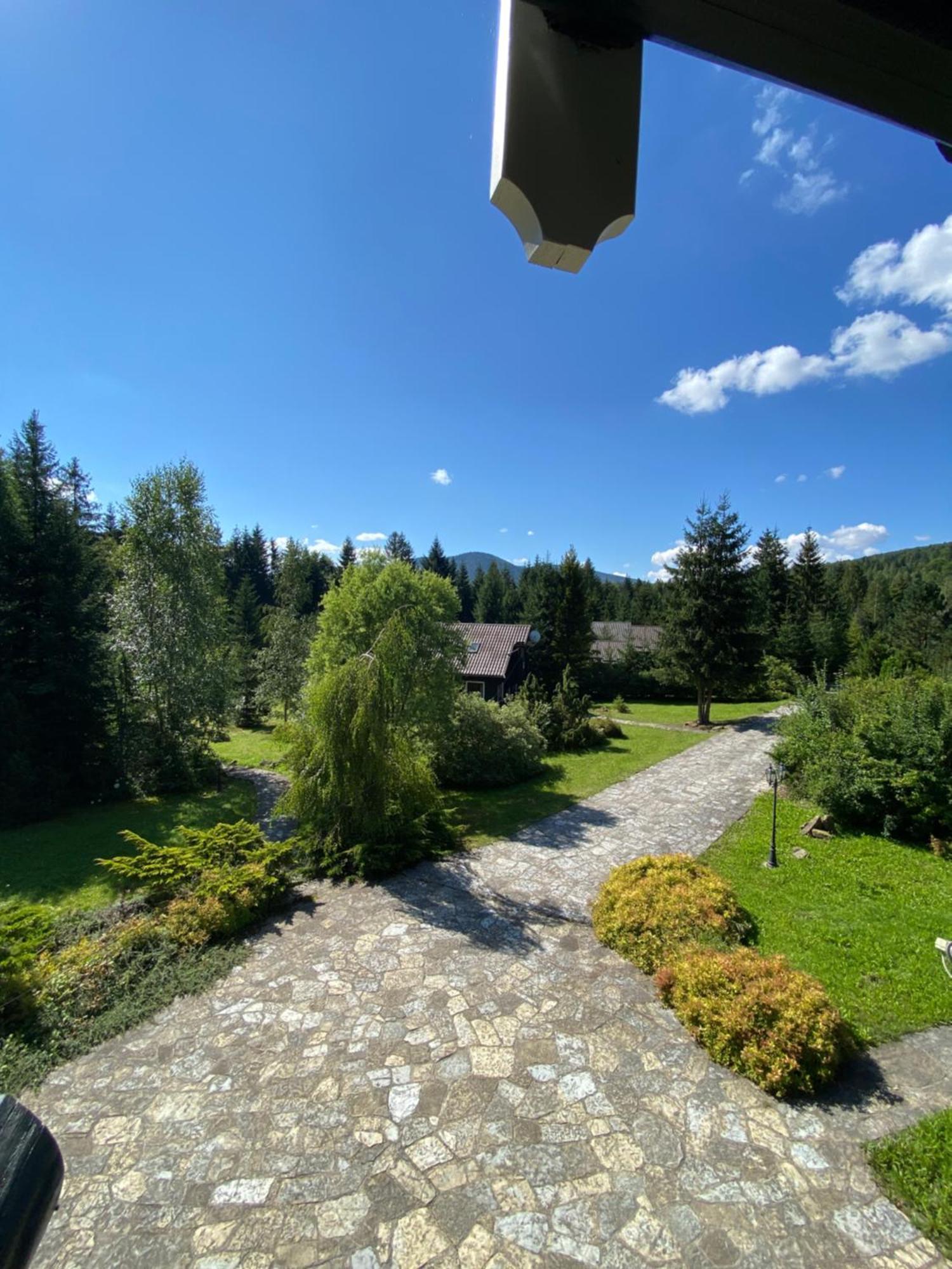 Relaxation In Guta Гута Покращене Шале 외부 사진