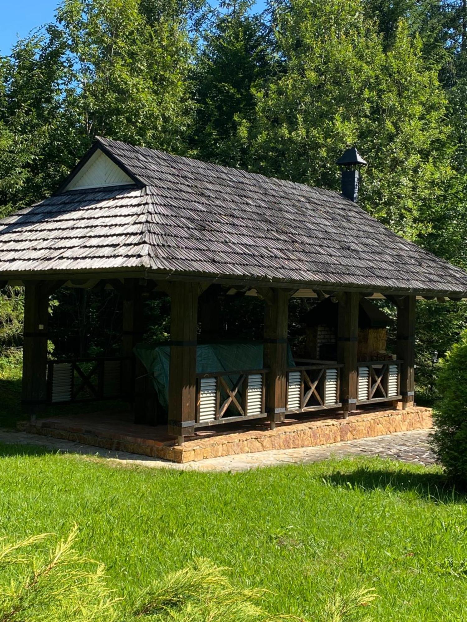 Relaxation In Guta Гута Покращене Шале 외부 사진